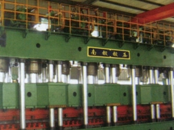 YND89系列汽车纵梁成型液压机